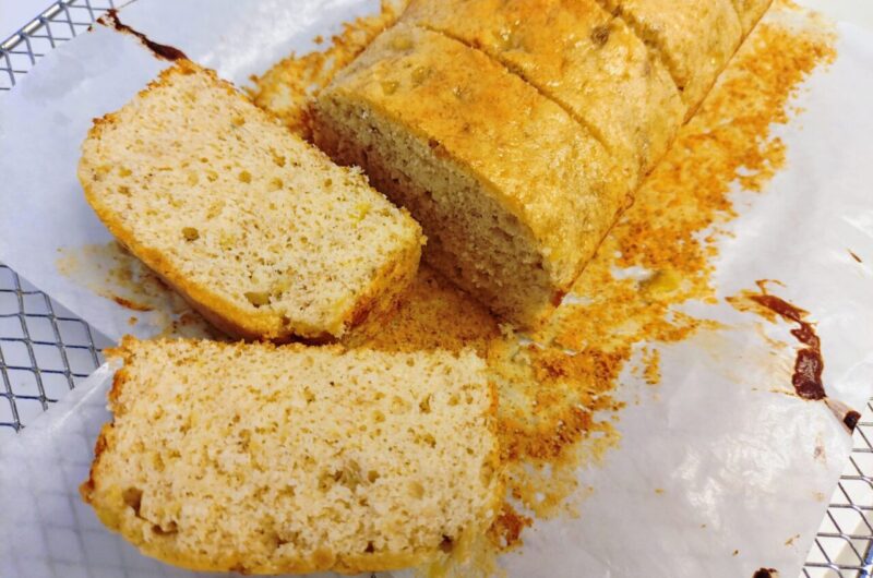 バナナとホエイプロテインで作るヘルシーパウンドケーキ